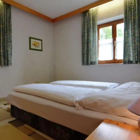 Spacious Holiday In Bavaria With Garden And Terrace *